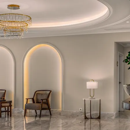 Royal 3* Nydri (Lefkada)